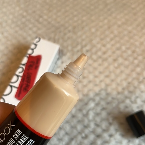 Smashbox full coverage foundation (1.2 Fair Light / Warm) - Picture 3 of 8